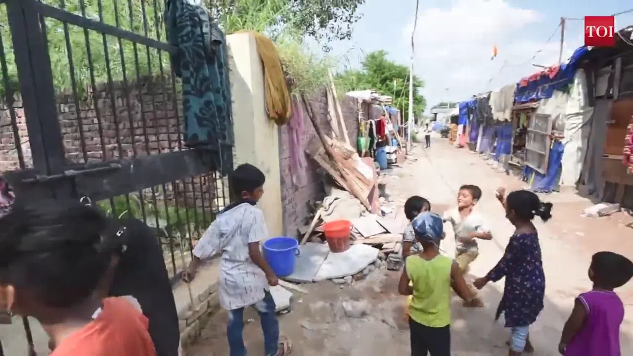 No toilets and tents00 00 0320220819 173014.png