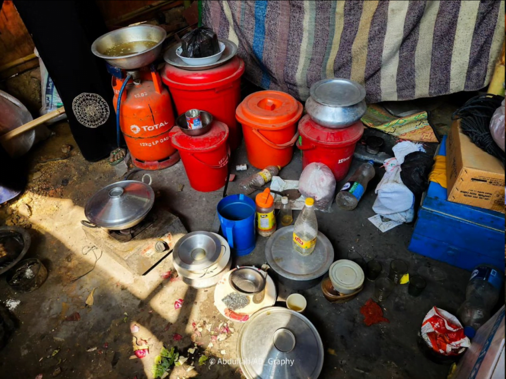 150 من الروهينجا يصلون أندونيسيا بعد أسابيع من التيه في البحر 5 image 3