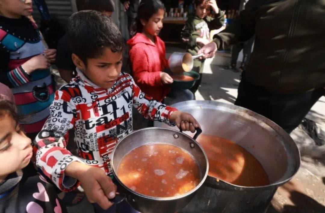 انتقاد خطة الموانئ الأمريكية لتكثيف إيصال المساعدات إلى غزة باعتبارها "تشتت الانتباه" 1 4 5