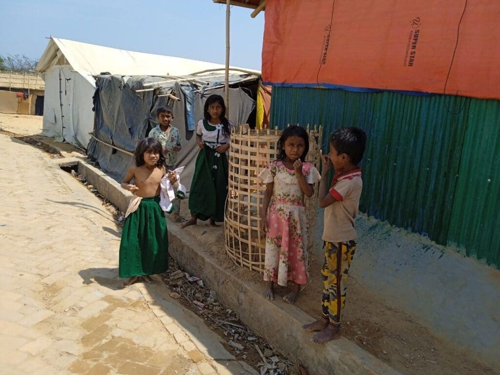 "وصل" تتفقد مخيمات اللاجئين الروهينجا في بنغلاديش خلال شهر رمضان 33 photo 2024 03 17 07 17 29 2 1