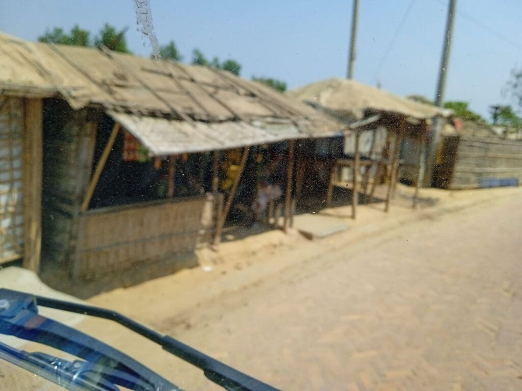 "وصل" تتفقد مخيمات اللاجئين الروهينجا في بنغلاديش خلال شهر رمضان 4 photo 2024 03 17 07 19 00 3