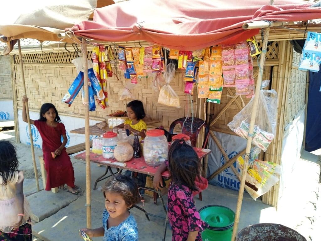 "وصل" تتفقد مخيمات اللاجئين الروهينجا في بنغلاديش خلال شهر رمضان 31 photo 2024 03 17 07 19 01 5 1