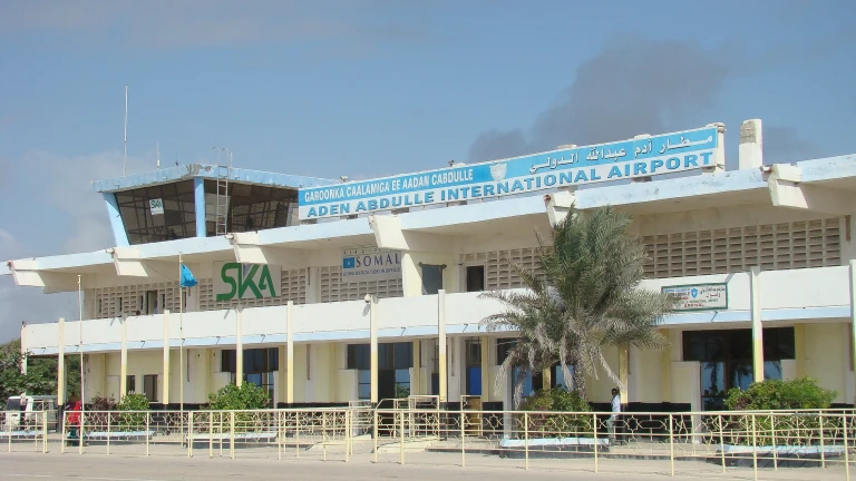 الإدارة التركية لمطار مقديشو الدولي: تاريخ من الاتهامات 33 download