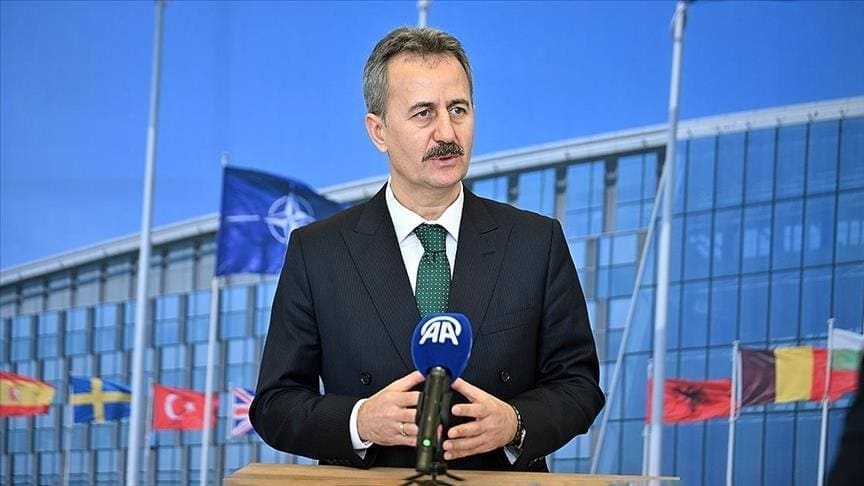 thumbs b c 2f7ad639b02bc9c86e3162c262a1a3e3