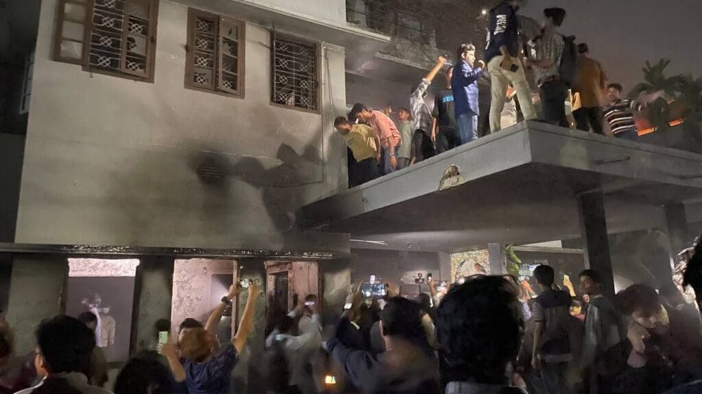 photo 2025 02 06 06 21 10