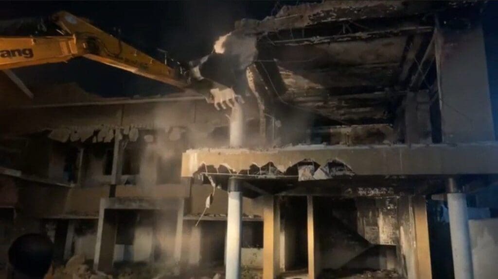 photo 2025 02 06 06 23 45