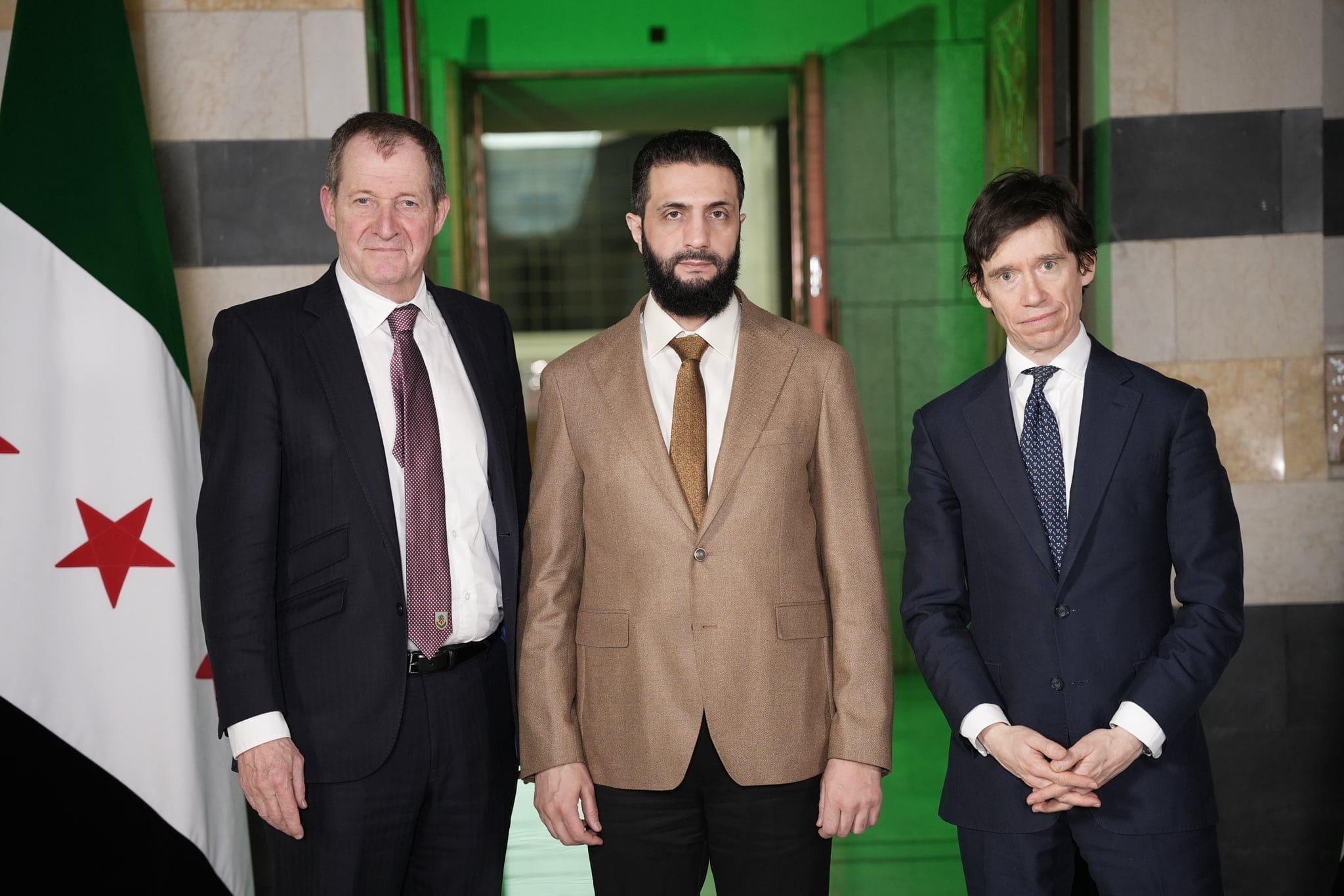 ٢٠٢٥٠٢١١ ٠٨٣٥٥٢