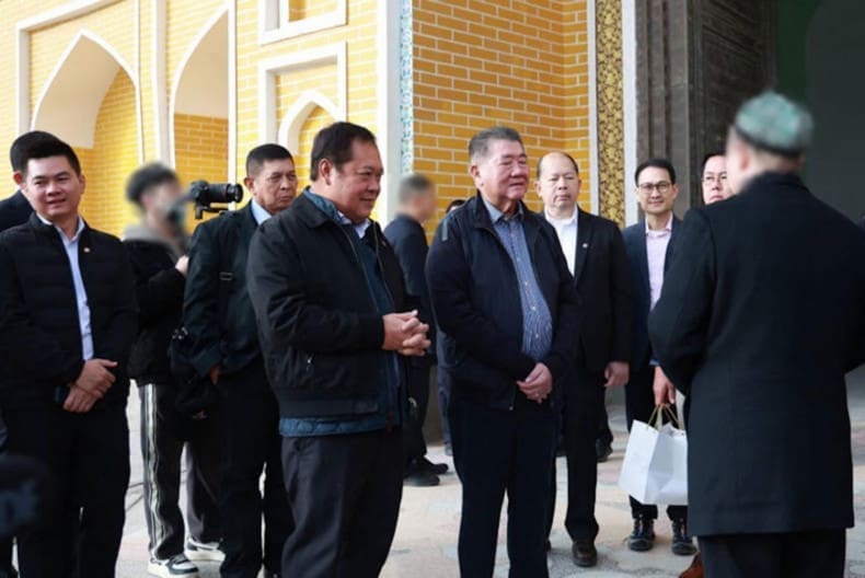 قضية الأويغور تلقي بظلالها على محادثات التجارة التايلاندية الأمريكية 56 1000171656