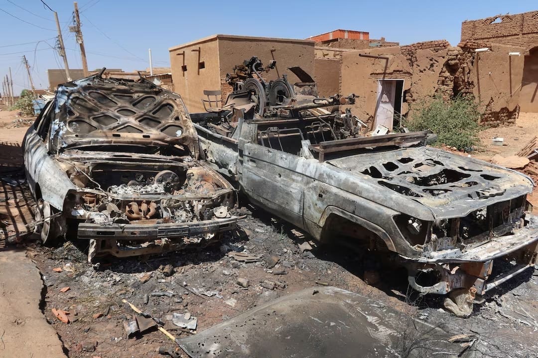 العائلات تواجه خطراً جديداً في العاصمة السودانية المنكوبة: القذائف غير المنفجرة 61 العائلات تواجه خطراً جديداً في العاصمة السودانية المنكوبة: القذائف غير المنفجرة