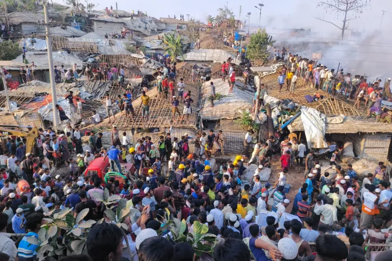 أزمة اللاجئين الروهينجا في بنغلادش مستمرة 28 أزمة اللاجئين الروهينجا في بنغلادش مستمرة