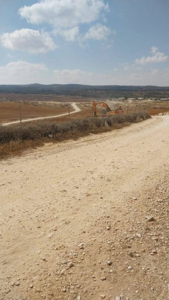 photo 2025 09 12 21 07 14