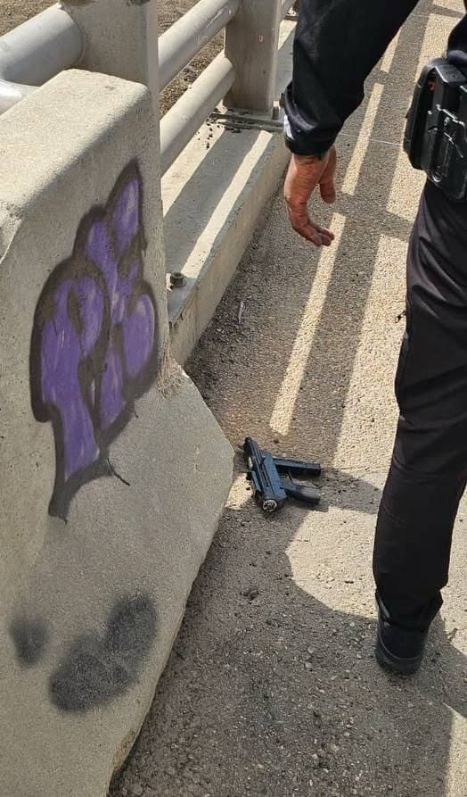 photo 2025 09 12 21 27 24