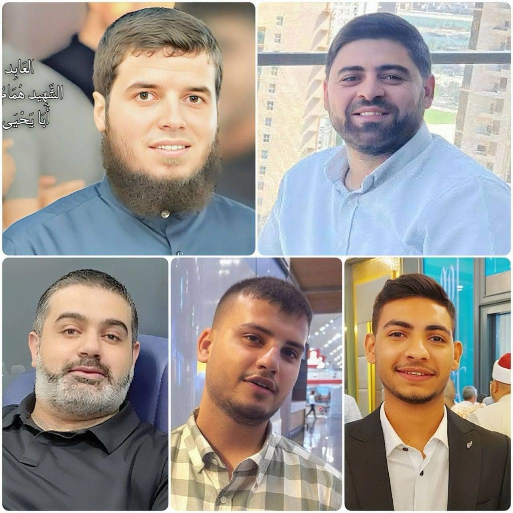 photo 2025 09 12 22 22 57