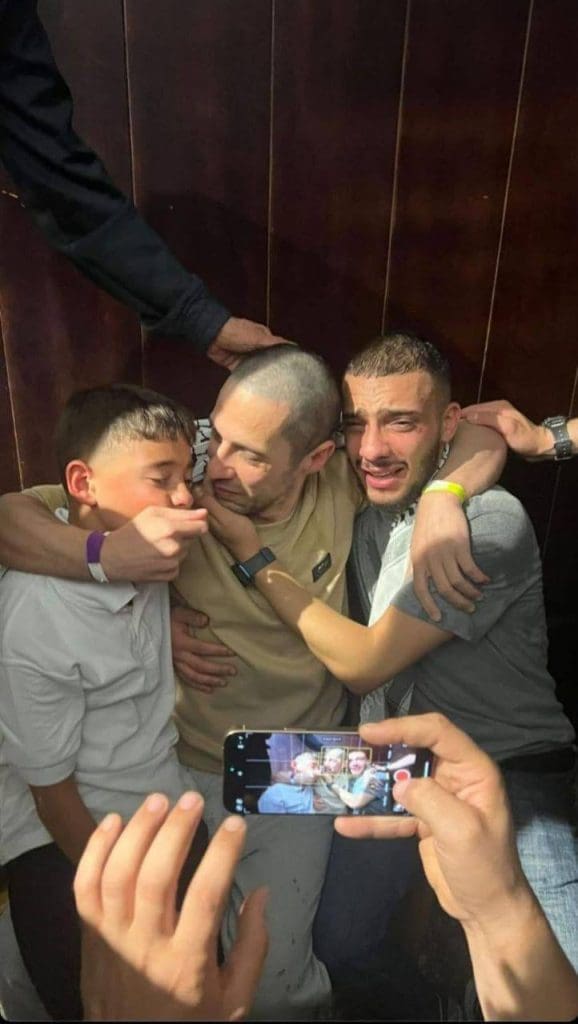 photo 2025 10 18 21 24 19