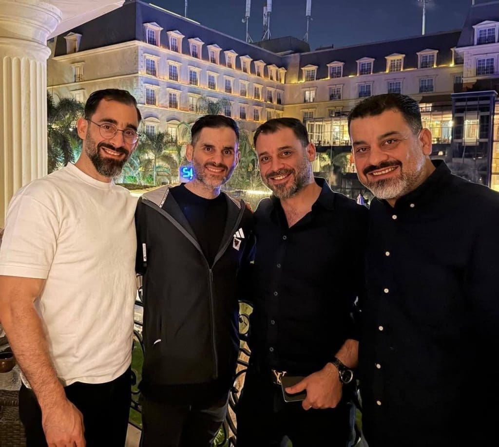 photo 2025 10 18 22 37 01