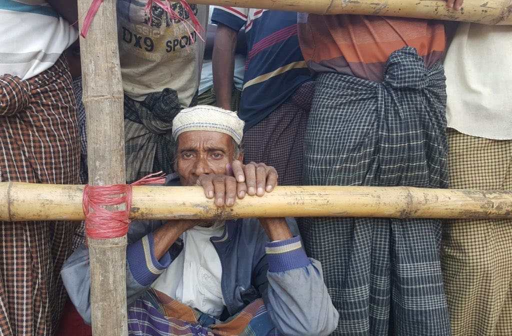 تدرس دكا إعادة فتح "الممر الإنساني" للروهينجا في ظل تصاعد العنف في ولاية راخين بميانمار 23 تدرس دكا إعادة فتح “الممر الإنساني” للروهينجا في ظل تصاعد العنف في ولاية راخين بميانمار