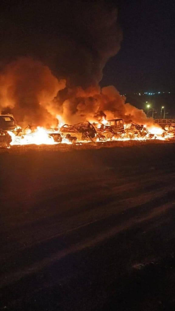 photo 2025 11 21 21 33 03