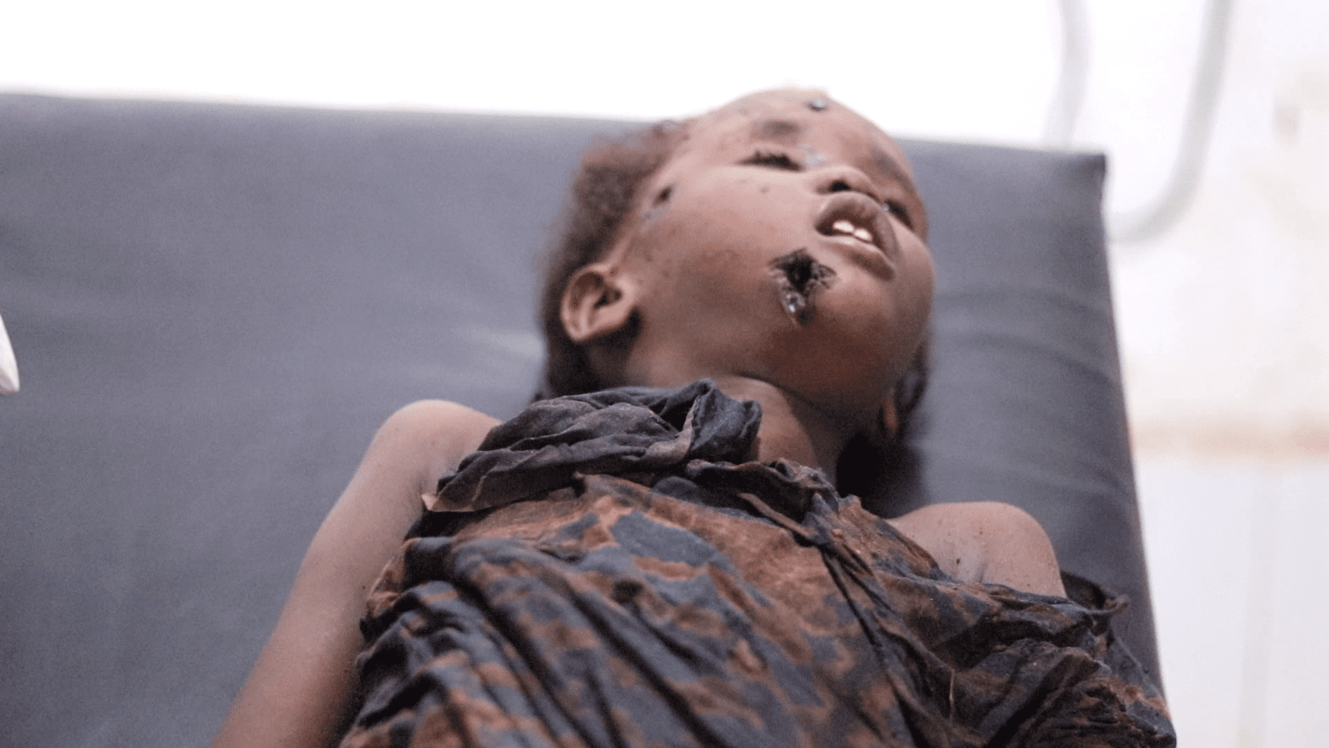 استشهاد 12 صوماليا أغلبهم أطفال ونساء في سلسلة غارات أمريكية جنوب الصومال 18 vlcsnap 2025 11 16 07h48m36s629