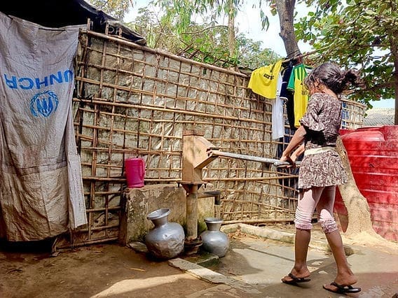 شحّ المياه في مخيمات الروهينجا: تقرير حول الأوضاع الراهنة لمجتمع الروهينجا 3 1000030671