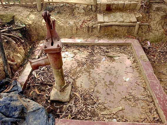 شحّ المياه في مخيمات الروهينجا: تقرير حول الأوضاع الراهنة لمجتمع الروهينجا 5 1000030673