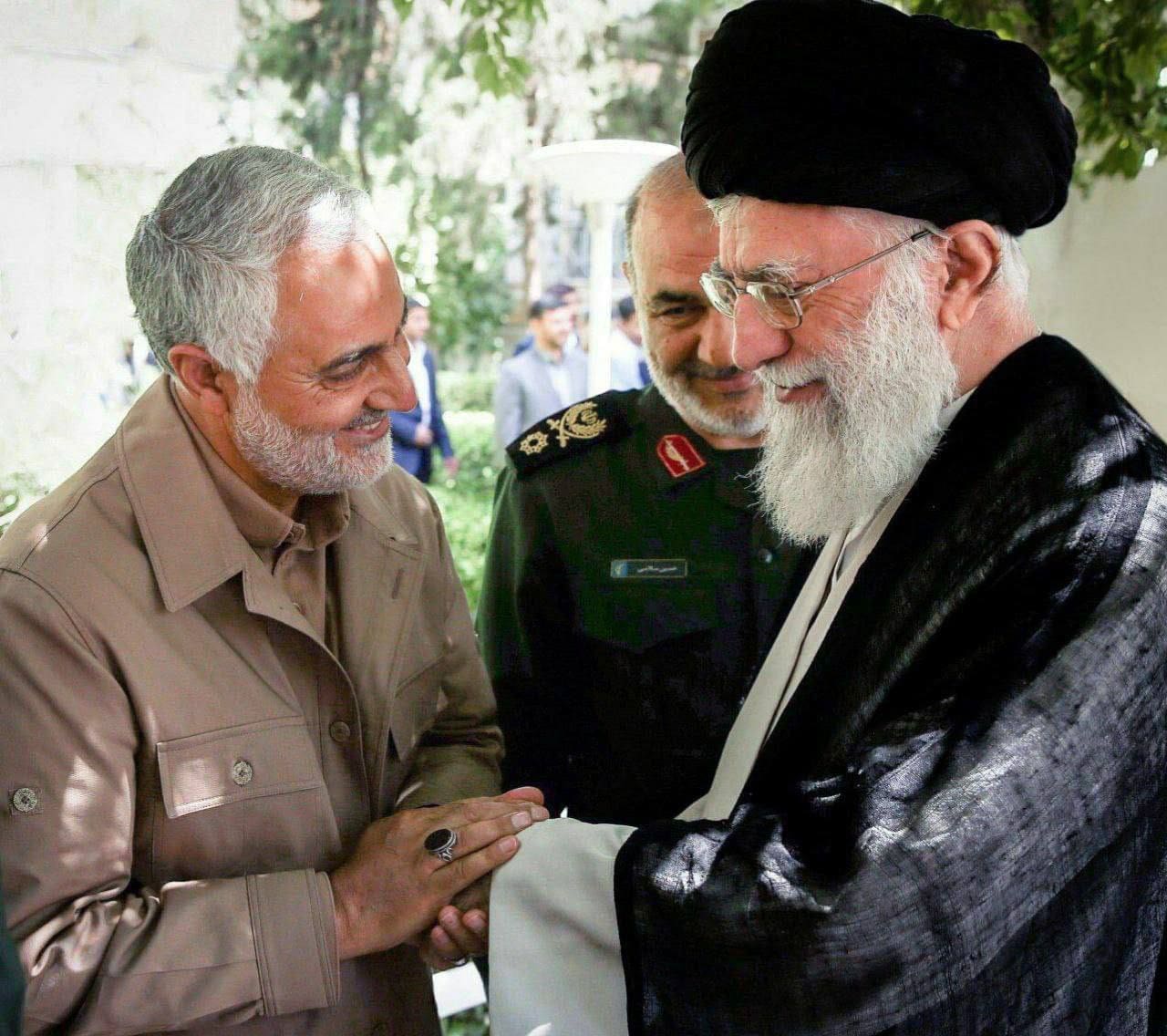 الرد على من يقول: "نعم، يسبون الصحابة، وآذوا إخواننا في سوريا ولكن.." 56 الرد على من يقول: “نعم، يسبون الصحابة، وآذوا إخواننا في سوريا ولكن..”