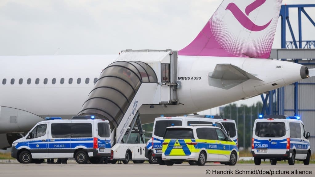 1fb29843bf07b97af91edaa4c689869126414c92