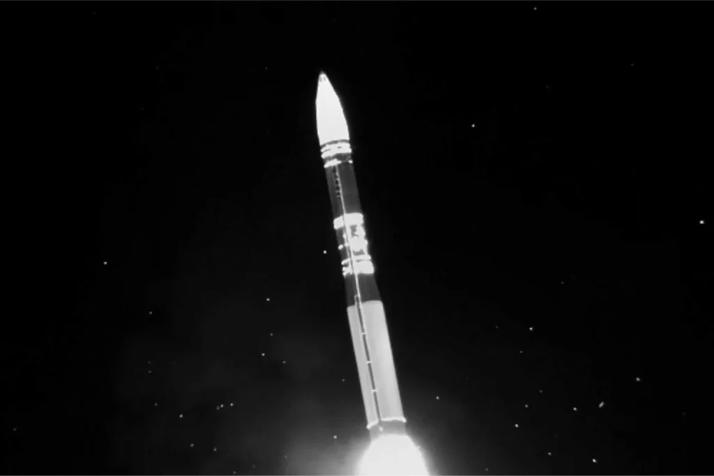 الصواريخ في أمريكا وروسيا والصين: ركائز الردع الاستراتيجي في القرن الحادي والعشرين 2 Minuteman III LGM 30 ICBM InterContinental Ballistic Missile United States 1920 001 03bebc9c