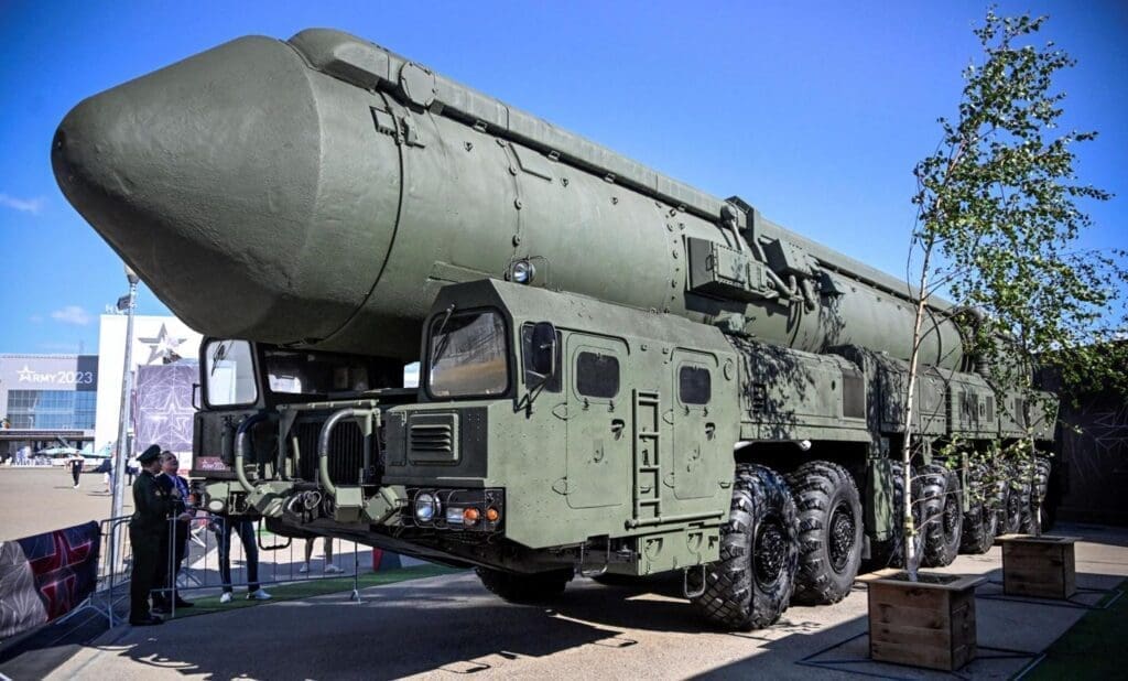 الصواريخ في أمريكا وروسيا والصين: ركائز الردع الاستراتيجي في القرن الحادي والعشرين 7 Ps9Bxm8V6rNY517U2hRE2EyY2isTx93NNG0LcClfhz w0Hmh1V 0ULgcRglQXsrCR1p3PFpeUIxXr6jl2gCg OKsGS5cG66 GQj6AThhQTpqDtA5JDGJOO Kqif6xPxK4kRFZyyxZoNOlmVZXHLOJzTJNDKK84fXCUpDbUImTtnwl2xKVIWS JHX8Ibag94h