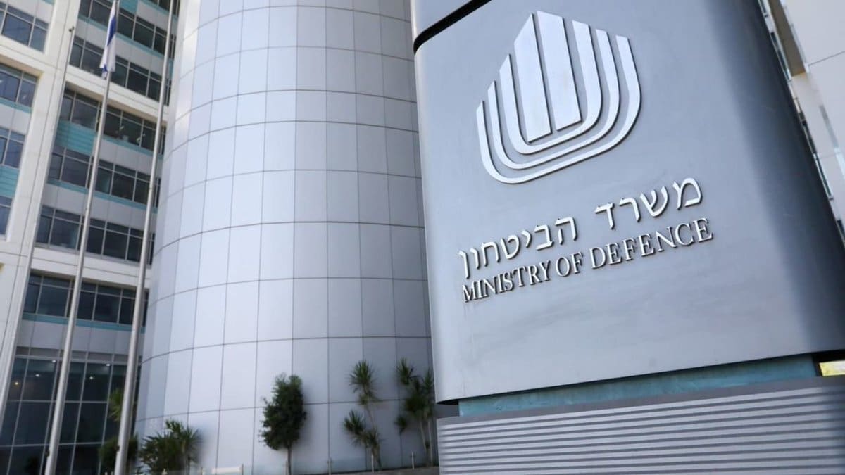 برنامج تدريبي متخصص في مجال الحرب المعلوماتية والإعلام الرقمي تشرف عليه المؤسسة العسكرية الإسرائيلية 1